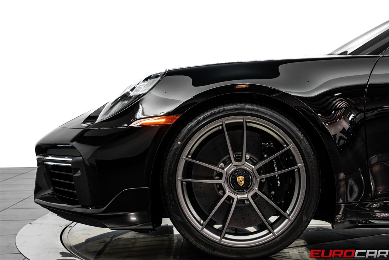 2025 Porsche 911 Turbo S *SPORT DESIGN PACKAGE * SPORT EXHAUST SYSTEM * FRONT LIFT* - Photo 16 - Costa Mesa, CA 92626