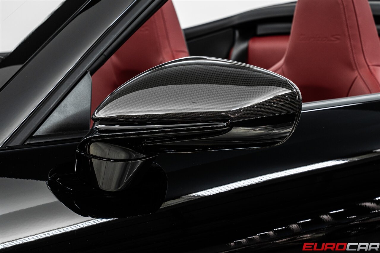 2025 Porsche 911 Turbo S *SPORT DESIGN PACKAGE * SPORT EXHAUST SYSTEM * FRONT LIFT* - Photo 17 - Costa Mesa, CA 92626