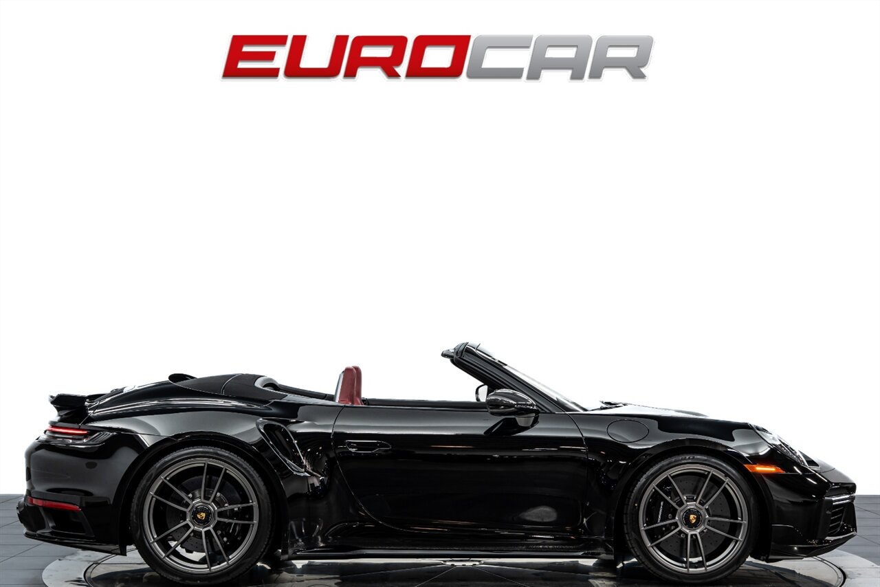 2025 Porsche 911 Turbo S *SPORT DESIGN PACKAGE * SPORT EXHAUST SYSTEM * FRONT LIFT* - Photo 7 - Costa Mesa, CA 92626
