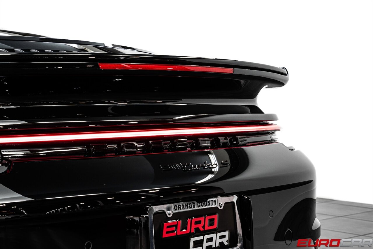 2025 Porsche 911 Turbo S *SPORT DESIGN PACKAGE * SPORT EXHAUST SYSTEM * FRONT LIFT* - Photo 22 - Costa Mesa, CA 92626