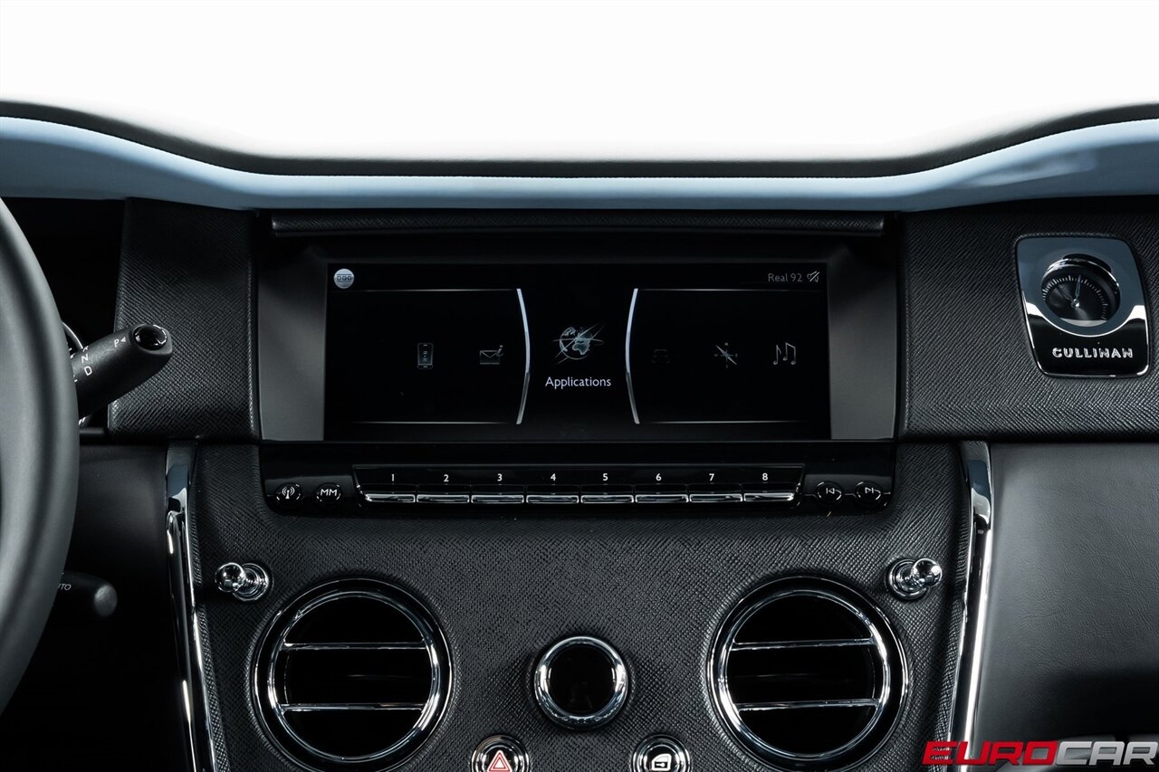 2024 Rolls-Royce Cullinan *BESPOKE INTERIOR * SHOOTING STAR HEADLINER*   - Photo 26 - Costa Mesa, CA 92626