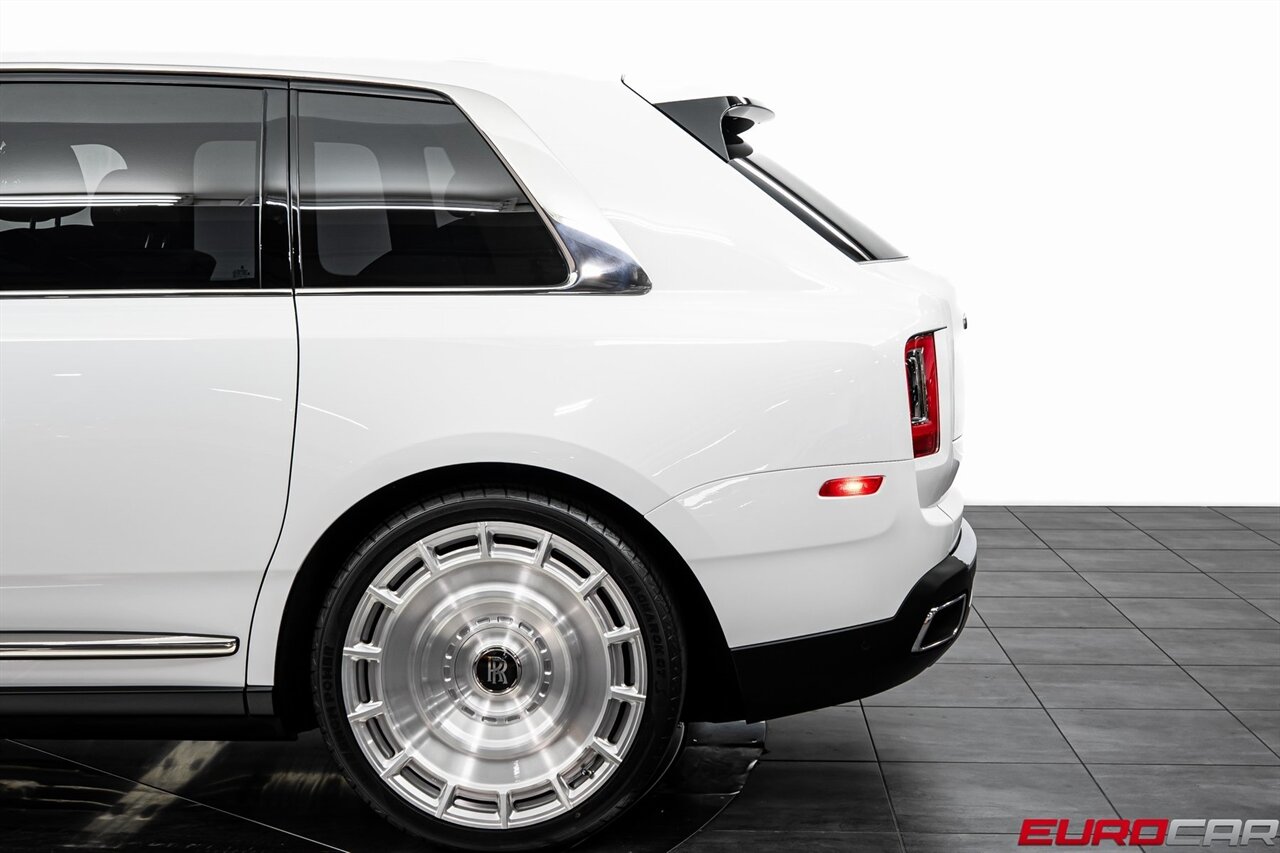 2024 Rolls-Royce Cullinan *BESPOKE INTERIOR * SHOOTING STAR HEADLINER*   - Photo 15 - Costa Mesa, CA 92626