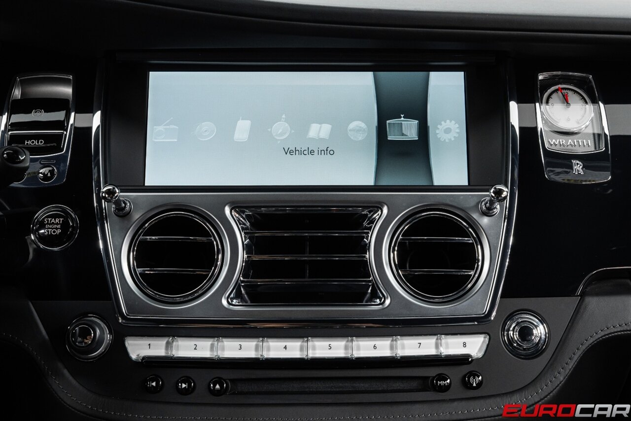 2014 Rolls-Royce Wraith *STARLIGHT HEADLINER * FRESH SERVICE* - Photo 28 - Costa Mesa, CA 92626