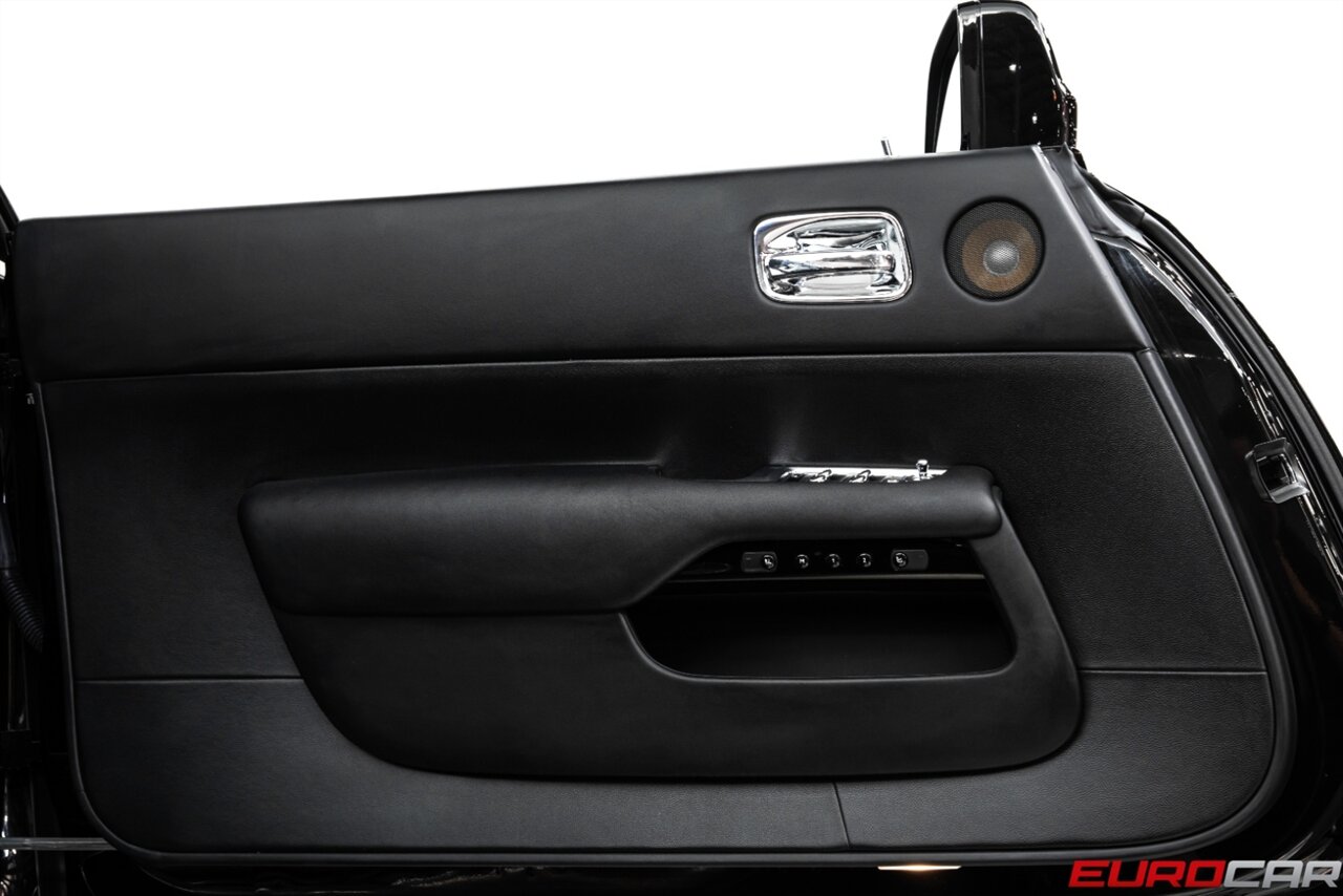 2014 Rolls-Royce Wraith *STARLIGHT HEADLINER * FRESH SERVICE* - Photo 22 - Costa Mesa, CA 92626