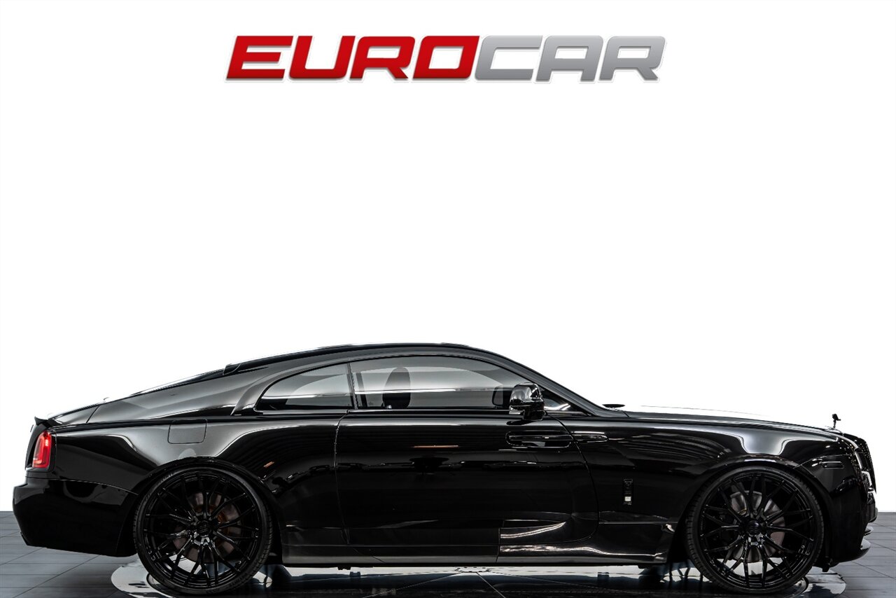 2014 Rolls-Royce Wraith *STARLIGHT HEADLINER * FRESH SERVICE* - Photo 6 - Costa Mesa, CA 92626