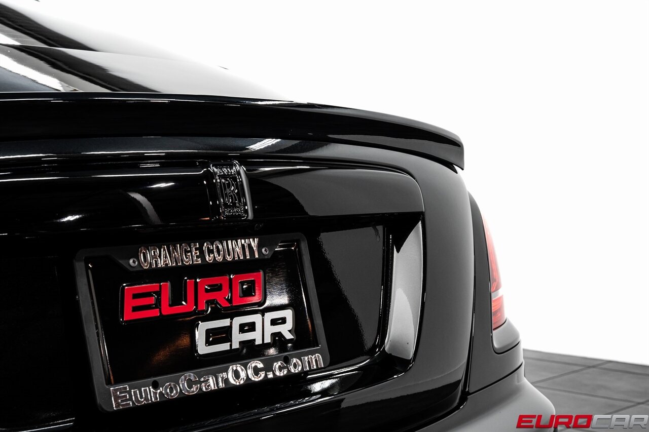 2014 Rolls-Royce Wraith *STARLIGHT HEADLINER * FRESH SERVICE* - Photo 19 - Costa Mesa, CA 92626