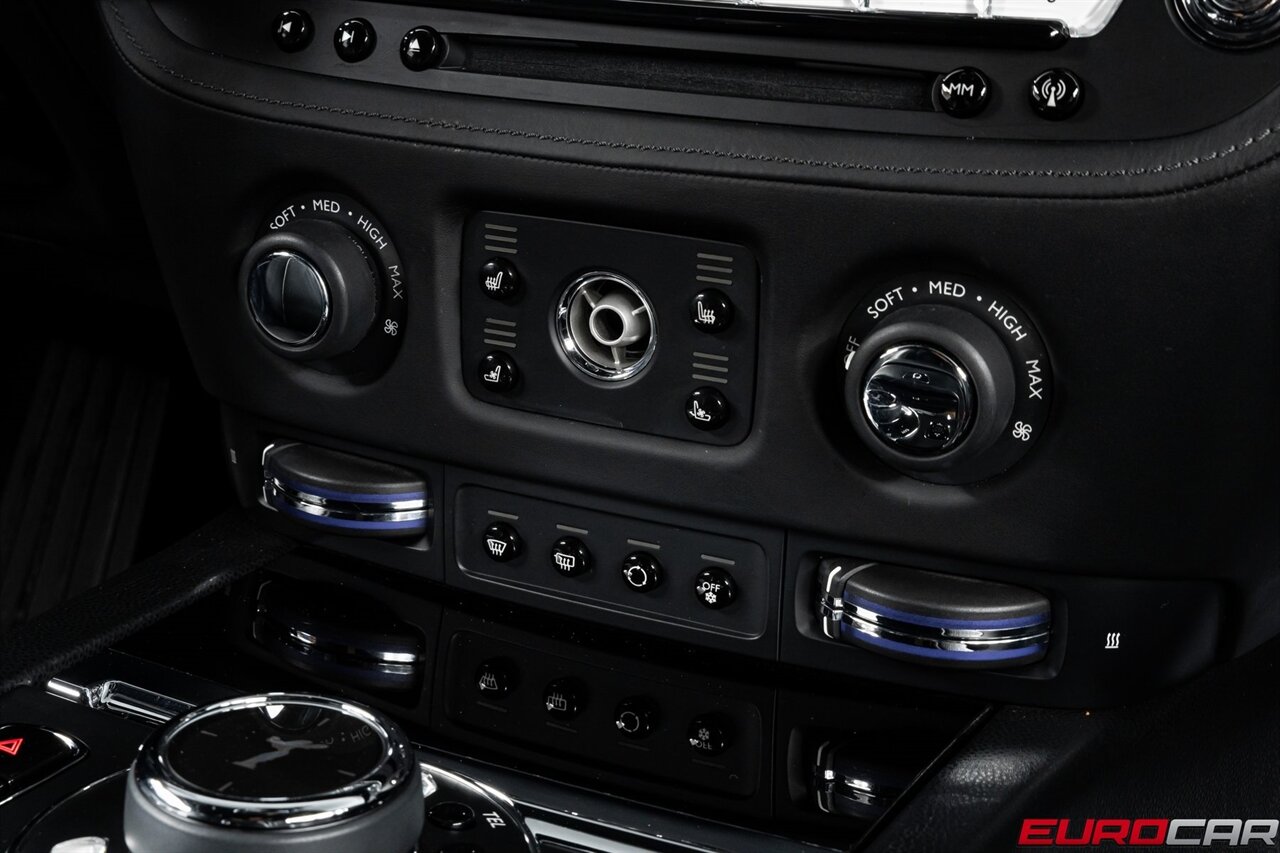 2014 Rolls-Royce Wraith *STARLIGHT HEADLINER * FRESH SERVICE* - Photo 29 - Costa Mesa, CA 92626
