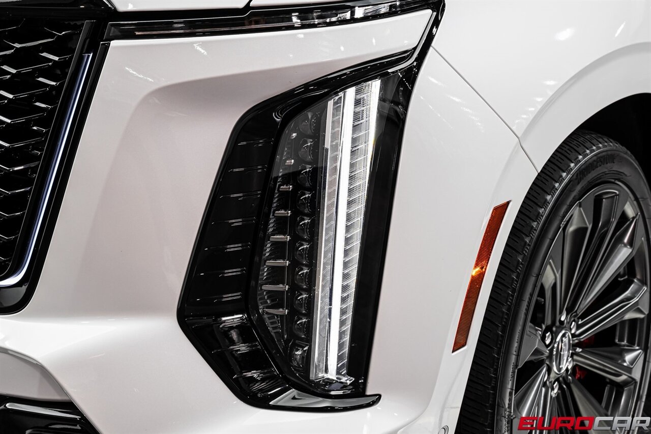 2025 Cadillac Escalade-V V-Series *REAR SEAT ENTERTAINMENT * 7 SEATER*   - Photo 10 - Costa Mesa, CA 92626
