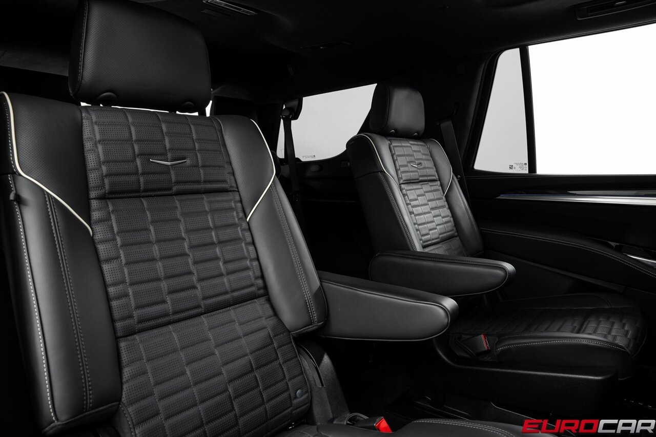 2025 Cadillac Escalade-V V-Series *REAR SEAT ENTERTAINMENT * 7 SEATER*   - Photo 38 - Costa Mesa, CA 92626