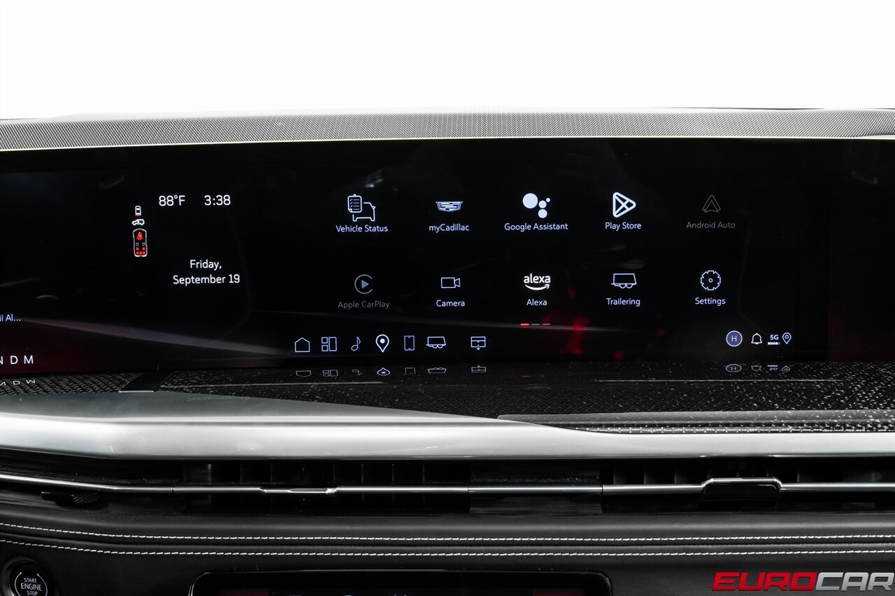 2025 Cadillac Escalade-V V-Series *REAR SEAT ENTERTAINMENT * 7 SEATER*   - Photo 29 - Costa Mesa, CA 92626