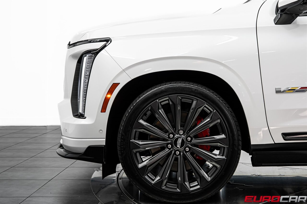 2025 Cadillac Escalade-V V-Series *REAR SEAT ENTERTAINMENT * 7 SEATER*   - Photo 12 - Costa Mesa, CA 92626