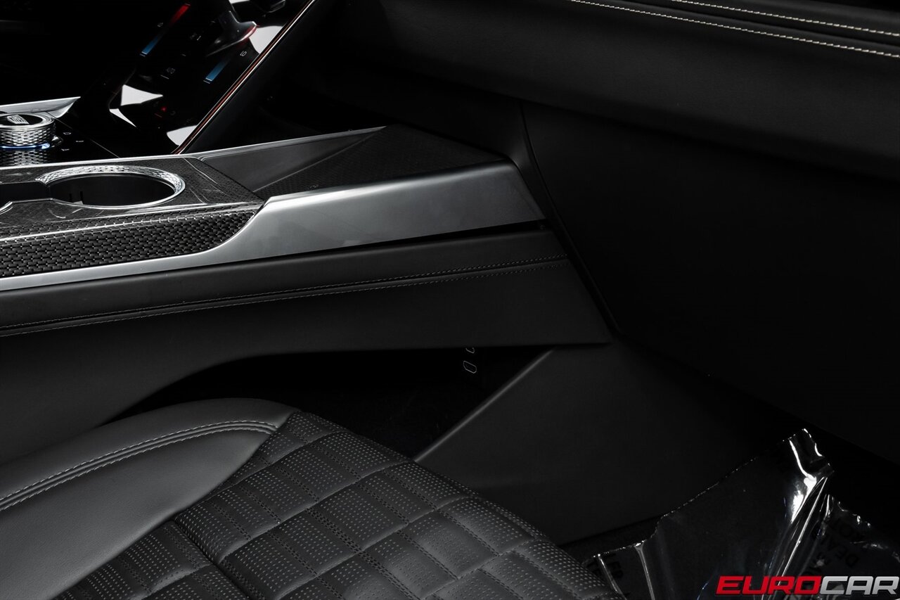 2025 Cadillac Escalade-V V-Series *REAR SEAT ENTERTAINMENT * 7 SEATER*   - Photo 34 - Costa Mesa, CA 92626