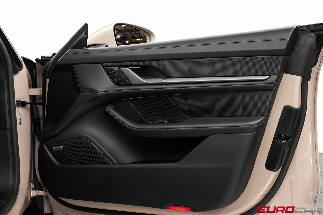 2023 Porsche Taycan Turbo S *VOSSEN WHEELS * PASSENGER DISPLAY* - Photo 24 - Costa Mesa, CA 92626