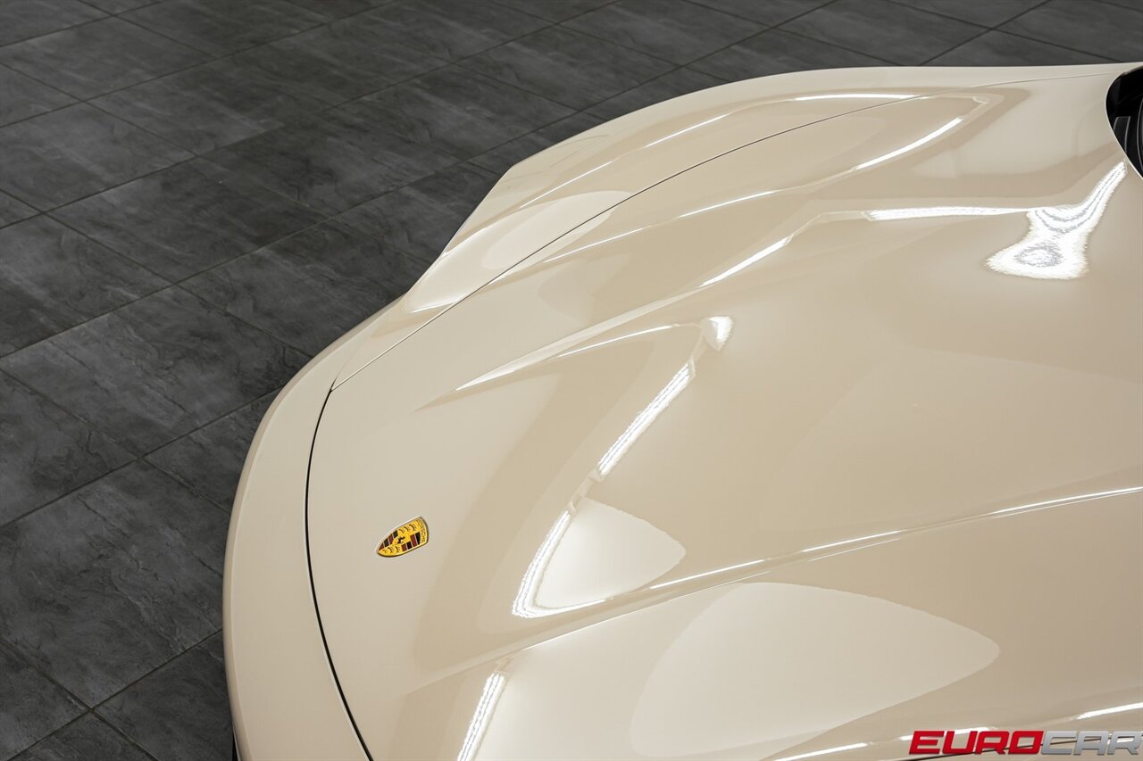 2023 Porsche Taycan Turbo S *VOSSEN WHEELS * PASSENGER DISPLAY* - Photo 9 - Costa Mesa, CA 92626