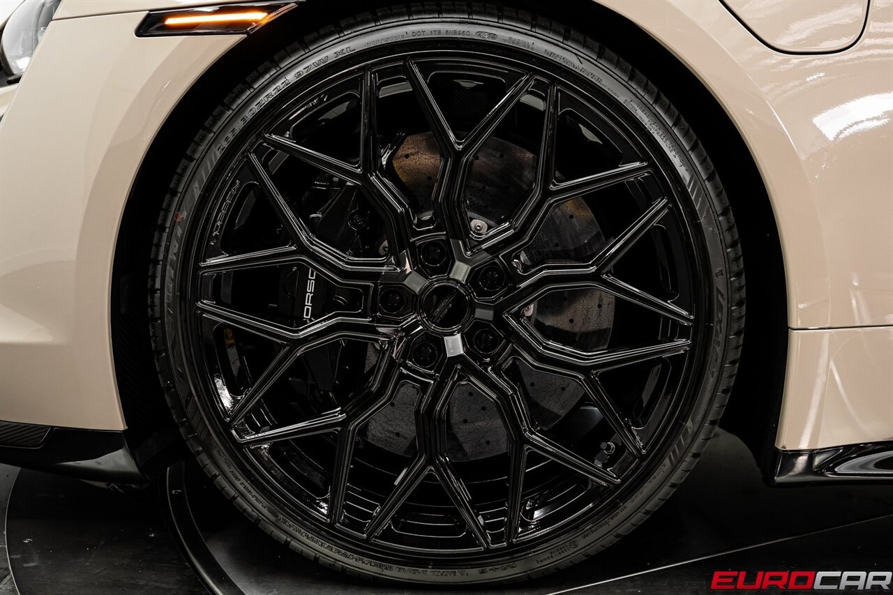 2023 Porsche Taycan Turbo S *VOSSEN WHEELS * PASSENGER DISPLAY* - Photo 22 - Costa Mesa, CA 92626