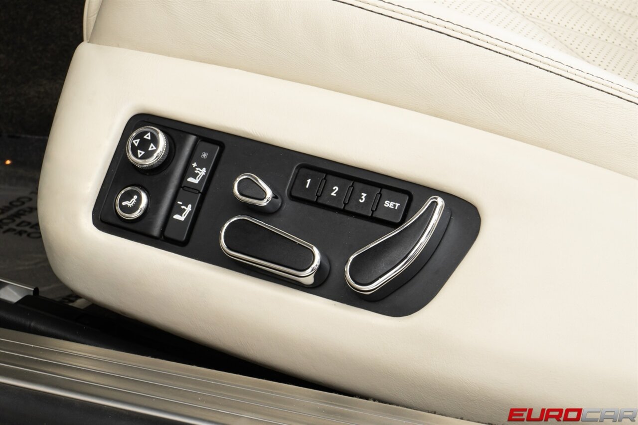 2013 Bentley Continental GT  *MULLINER DRIVING SPECIFICATION * DUO-TONE INTERIOR* - Photo 43 - Costa Mesa, CA 92626