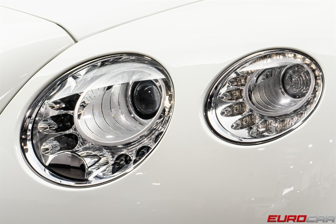 2013 Bentley Continental GT  *MULLINER DRIVING SPECIFICATION * DUO-TONE INTERIOR* - Photo 13 - Costa Mesa, CA 92626