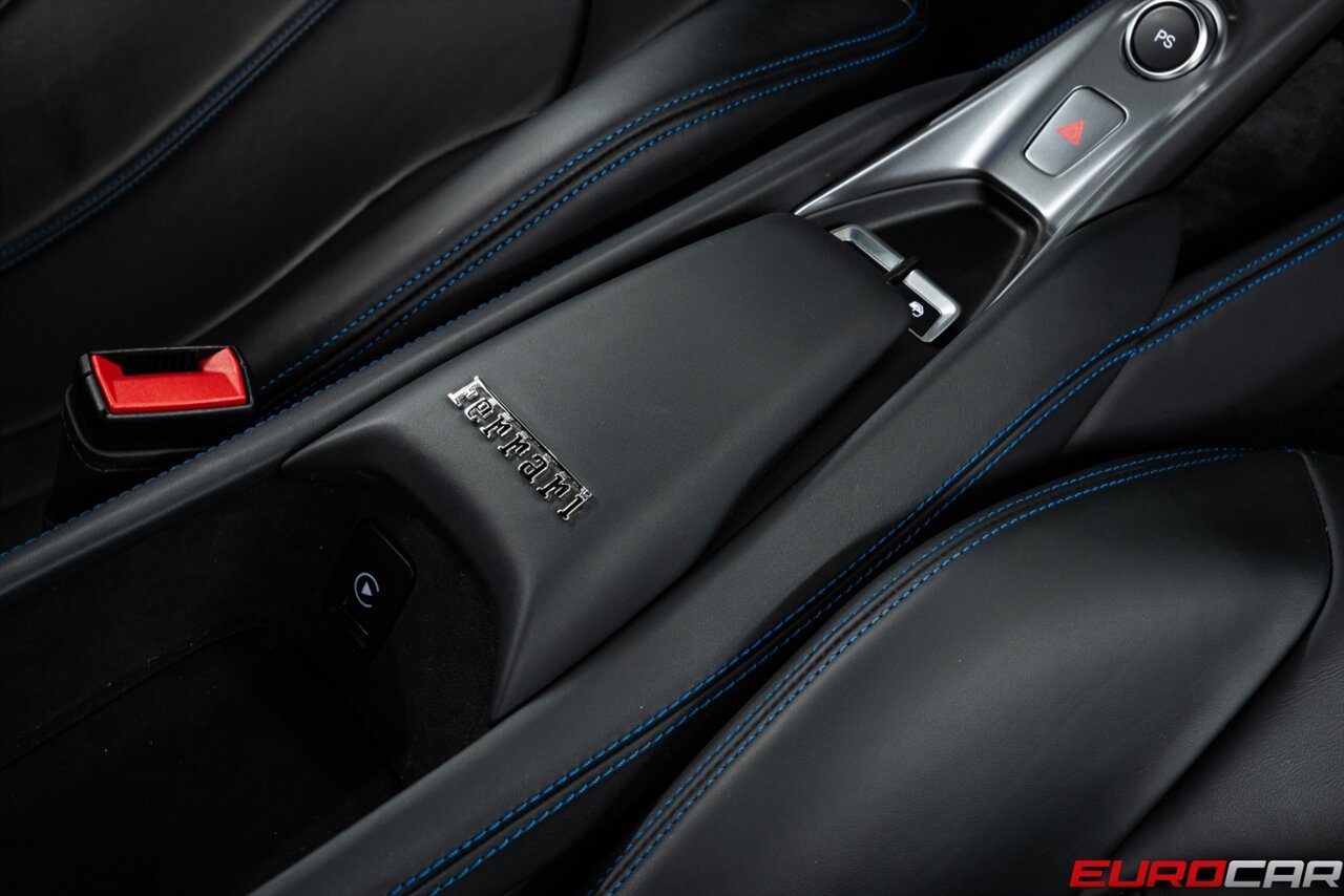 2020 Ferrari F8 Tributo *SUSPENSION LIFTER* - Photo 35 - Costa Mesa, CA 92626