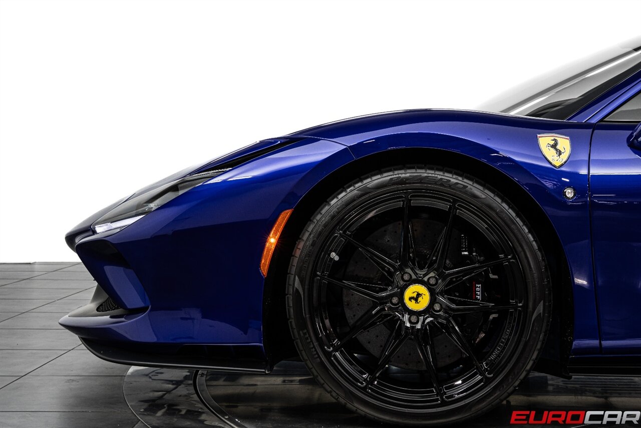 2020 Ferrari F8 Tributo *SUSPENSION LIFTER* - Photo 12 - Costa Mesa, CA 92626