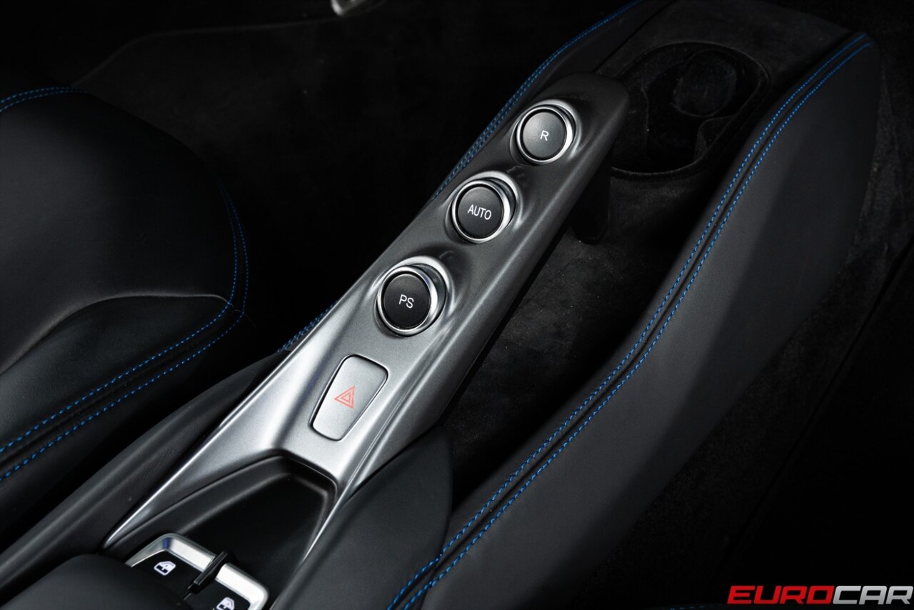 2020 Ferrari F8 Tributo *SUSPENSION LIFTER* - Photo 34 - Costa Mesa, CA 92626