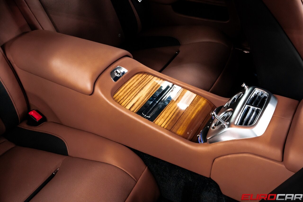 2020 Rolls-Royce Wraith  *SHOOTING STAR HEADLINER * PALDAO WOOD* - Photo 29 - Costa Mesa, CA 92626