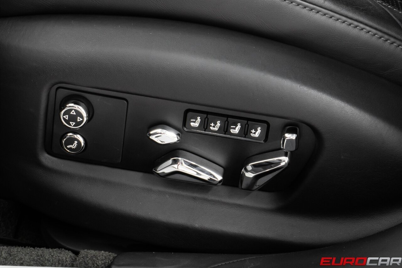 2021 Bentley Flying Spur W12  *MULLINER DRIVING SPEC * ROTATING DISPLAY* - Photo 43 - Costa Mesa, CA 92626