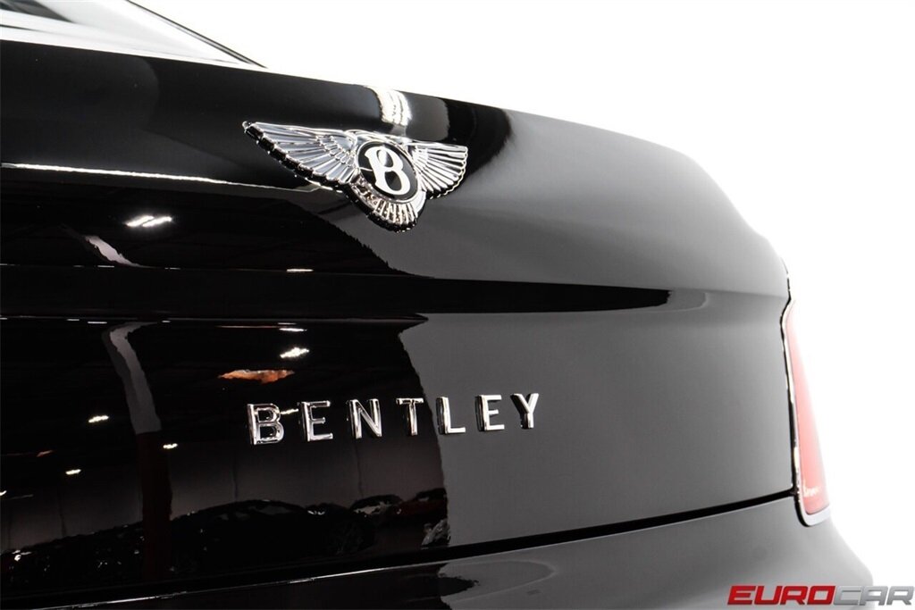 2021 Bentley Flying Spur W12  *MULLINER DRIVING SPEC * ROTATING DISPLAY* - Photo 18 - Costa Mesa, CA 92626