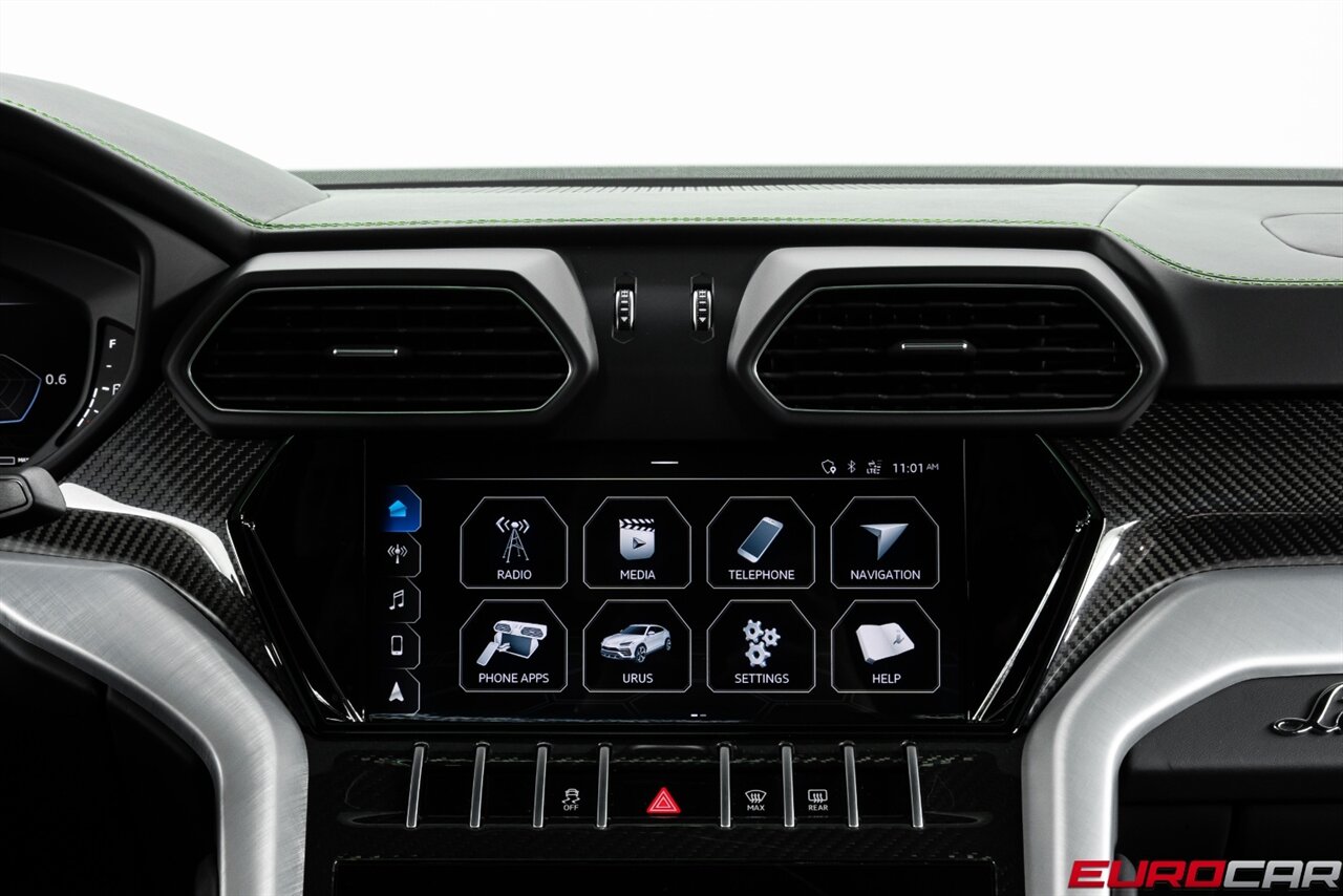 2021 Lamborghini Urus *CARBON FIBER INTERIOR * STYLING PACKAGE* - Photo 30 - Costa Mesa, CA 92626