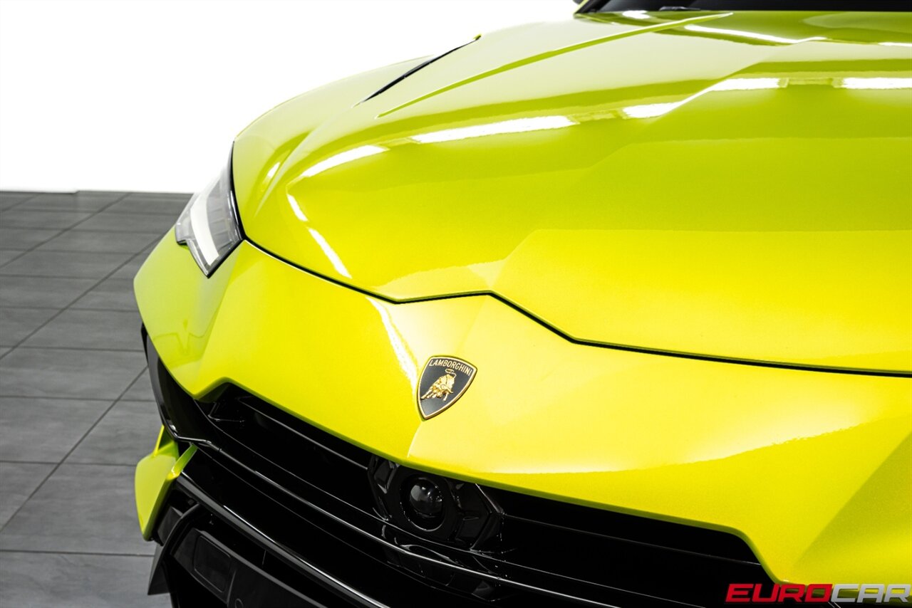 2023 Lamborghini Urus S *CARBON FIBER INTERIOR * 23 " WHEELS * - Photo 9 - Costa Mesa, CA 92626
