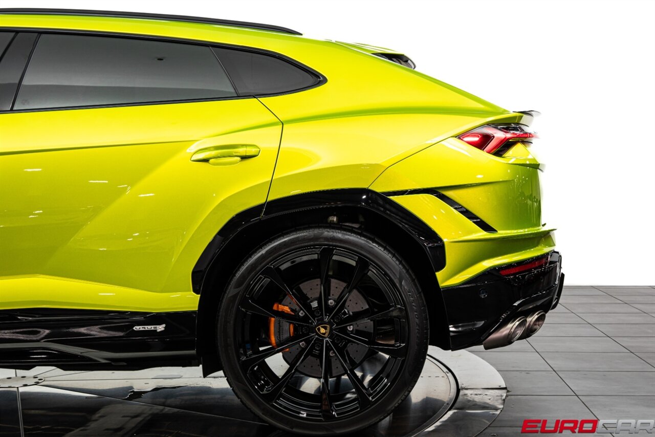 2023 Lamborghini Urus S *CARBON FIBER INTERIOR * 23 " WHEELS * - Photo 15 - Costa Mesa, CA 92626