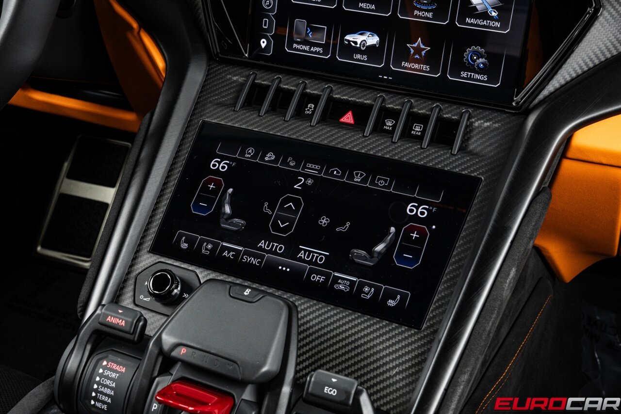 2023 Lamborghini Urus S *CARBON FIBER INTERIOR * 23 " WHEELS * - Photo 30 - Costa Mesa, CA 92626
