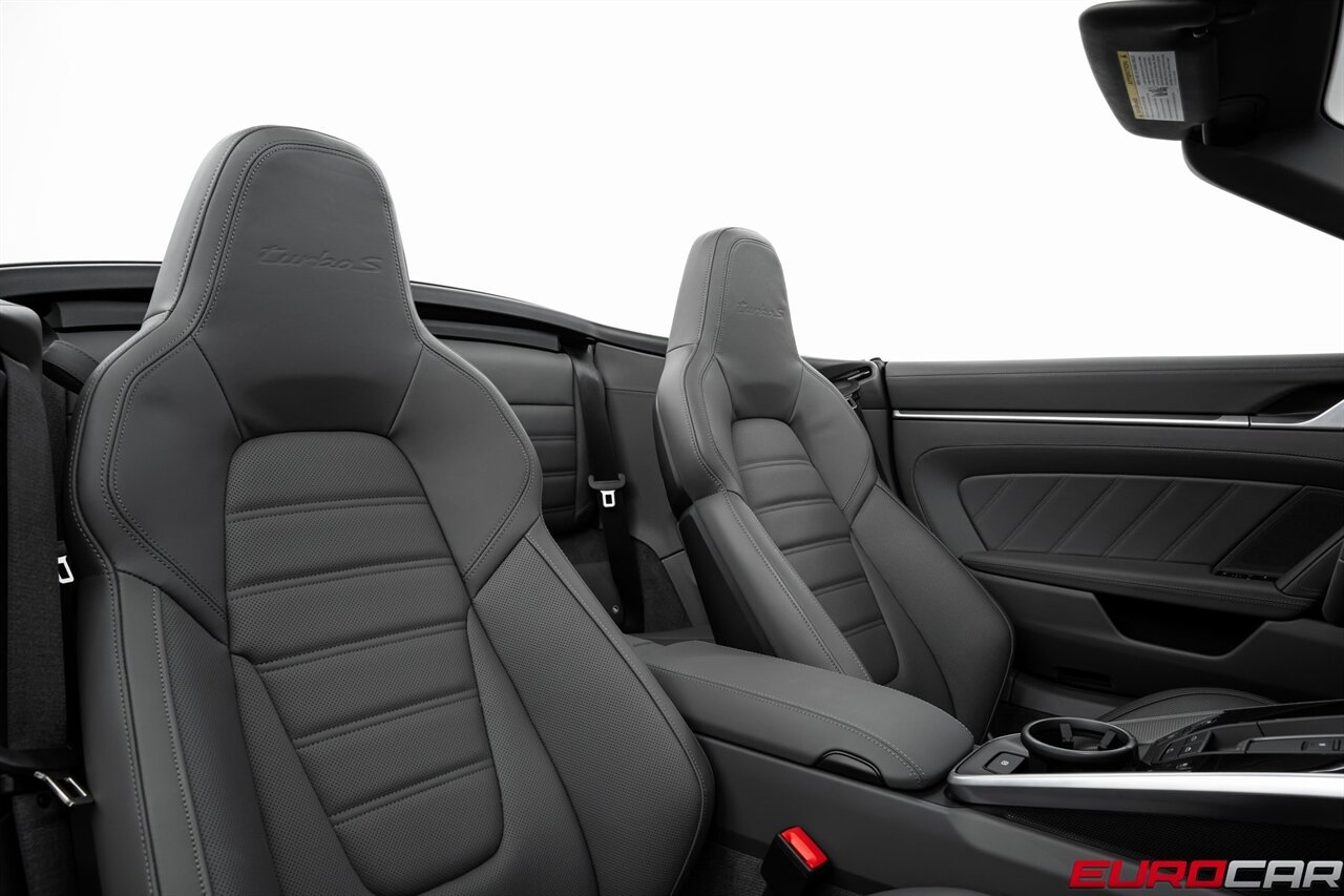 2025 Porsche 911 Turbo S *SPORTDESIGN PACKAGE* - Photo 41 - Costa Mesa, CA 92626