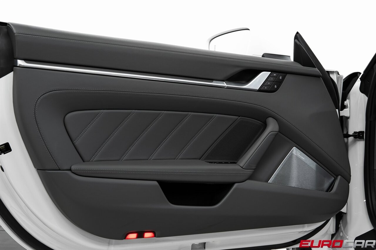 2025 Porsche 911 Turbo S *SPORTDESIGN PACKAGE* - Photo 26 - Costa Mesa, CA 92626