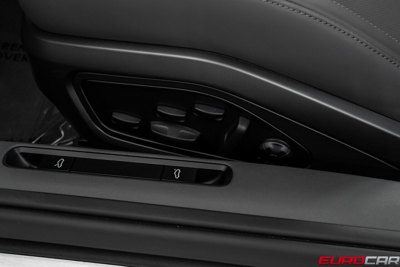 2025 Porsche 911 Turbo S *SPORTDESIGN PACKAGE* - Photo 47 - Costa Mesa, CA 92626