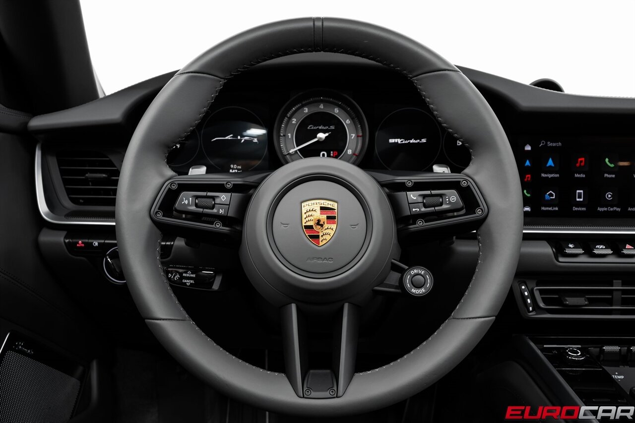 2025 Porsche 911 Turbo S *SPORTDESIGN PACKAGE* - Photo 31 - Costa Mesa, CA 92626