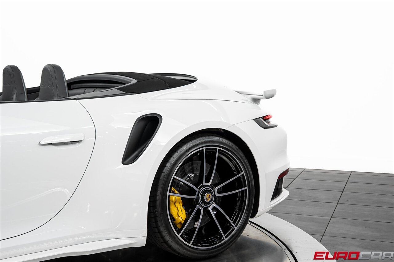 2025 Porsche 911 Turbo S *SPORTDESIGN PACKAGE* - Photo 17 - Costa Mesa, CA 92626