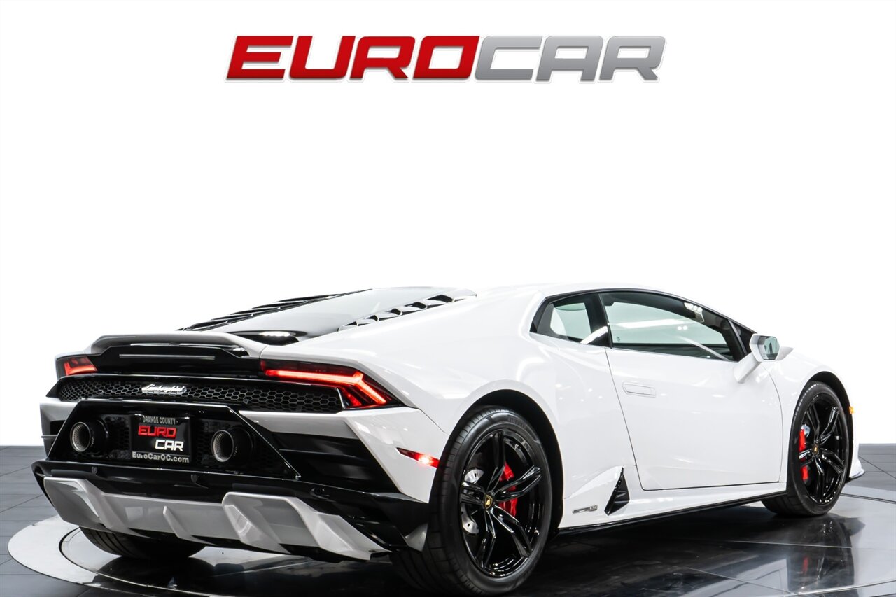 2020 Lamborghini Huracan EVO  *STYLE PACKAGE IN HIGH GLOSS BLACK * TWO-TONE INTERIOR* - Photo 5 - Costa Mesa, CA 92626