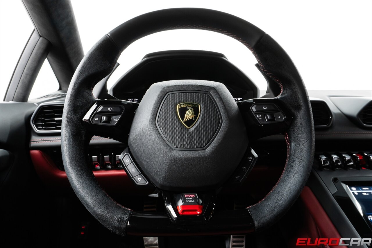 2020 Lamborghini Huracan EVO  *STYLE PACKAGE IN HIGH GLOSS BLACK * TWO-TONE INTERIOR* - Photo 31 - Costa Mesa, CA 92626