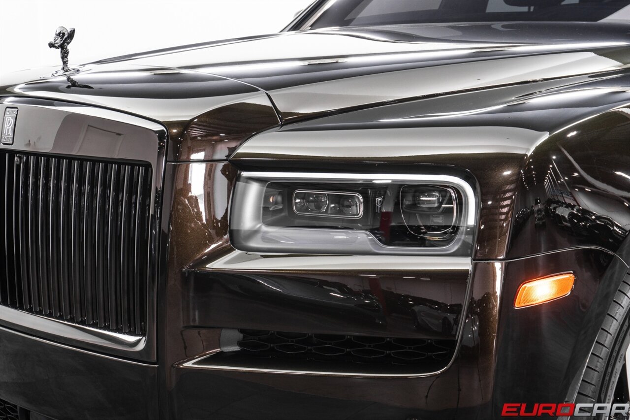 2023 Rolls-Royce Cullinan Black Badge  *BESPOKE ONE-OFF BUILD * HIGHLY OPTIONED* - Photo 12 - Costa Mesa, CA 92626