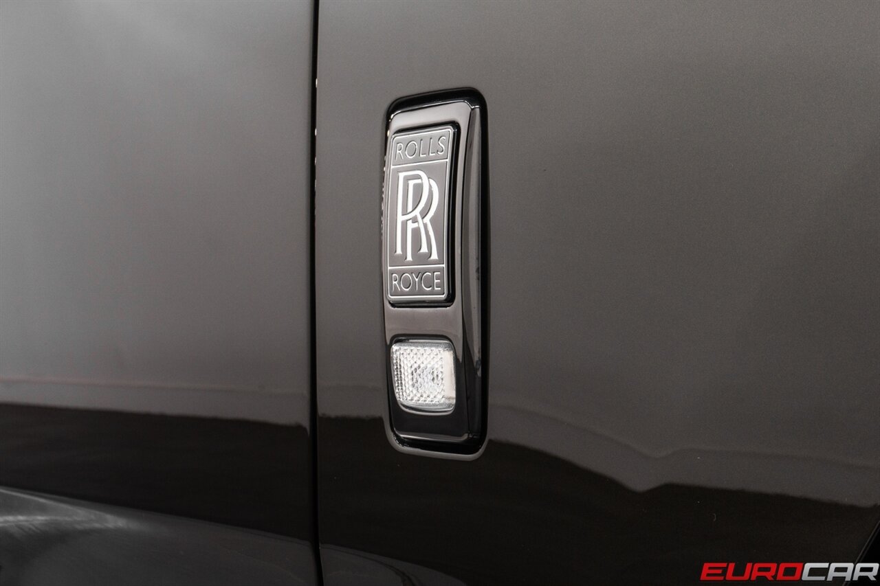 2023 Rolls-Royce Cullinan Black Badge  *BESPOKE ONE-OFF BUILD * HIGHLY OPTIONED* - Photo 16 - Costa Mesa, CA 92626