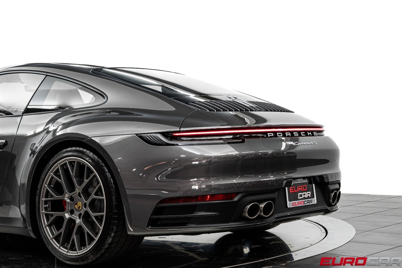 2024 Porsche 911 Carrera 4S *IMMACULATE CONDITION* - Photo 17 - Costa Mesa, CA 92626