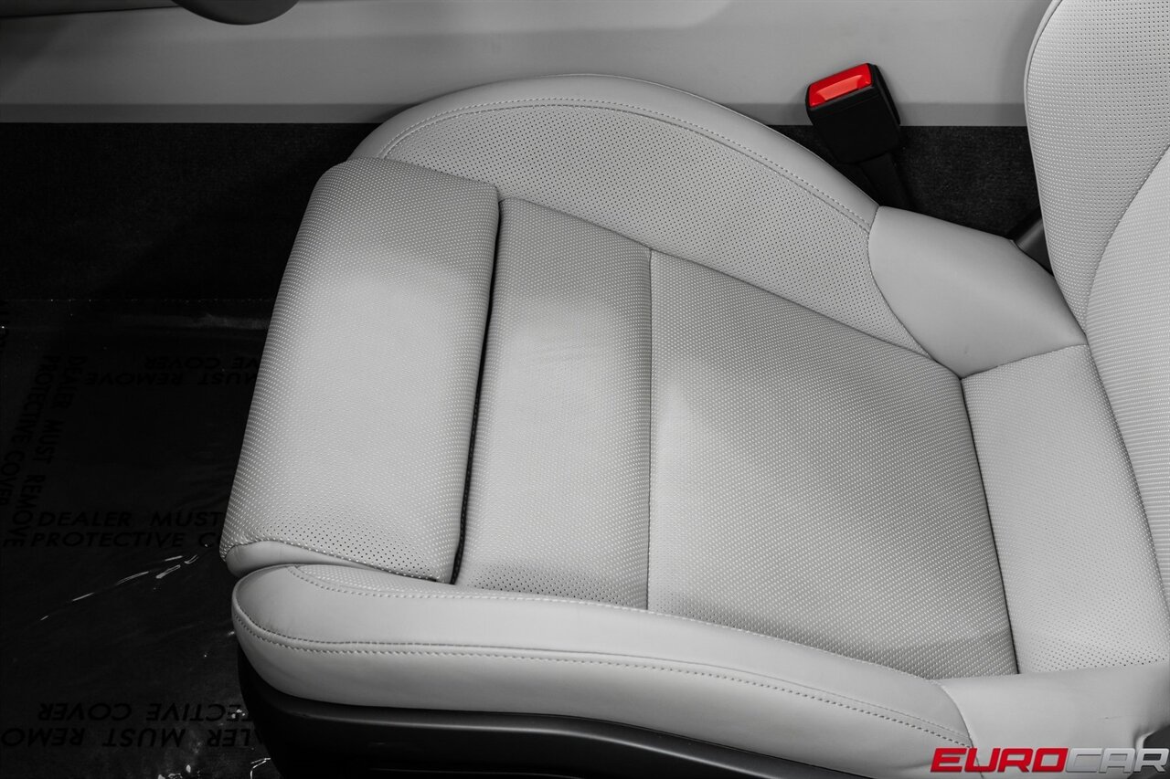 2024 Porsche 911 Carrera 4S *IMMACULATE CONDITION* - Photo 42 - Costa Mesa, CA 92626