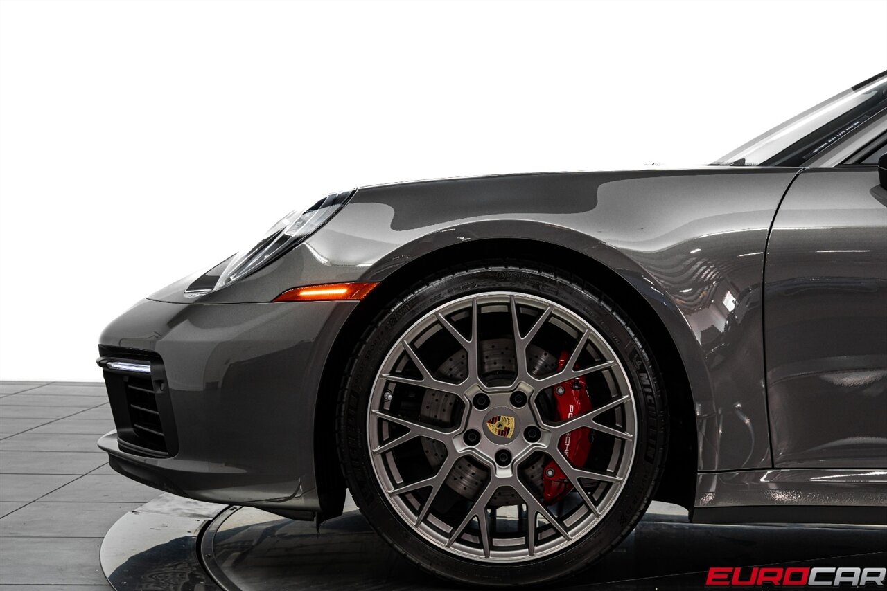 2024 Porsche 911 Carrera 4S *IMMACULATE CONDITION* - Photo 14 - Costa Mesa, CA 92626