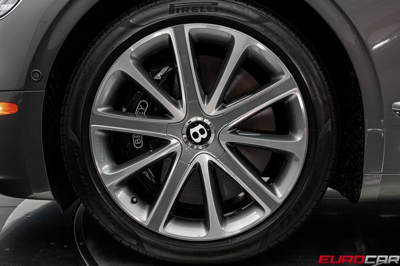 2020 Bentley Continental V8 *FRONT SEAT COMFORT SPEC*   - Photo 17 - Costa Mesa, CA 92626