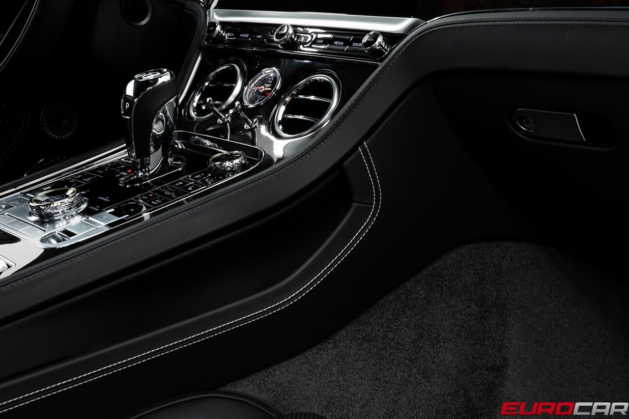 2020 Bentley Continental V8 *FRONT SEAT COMFORT SPEC*   - Photo 28 - Costa Mesa, CA 92626