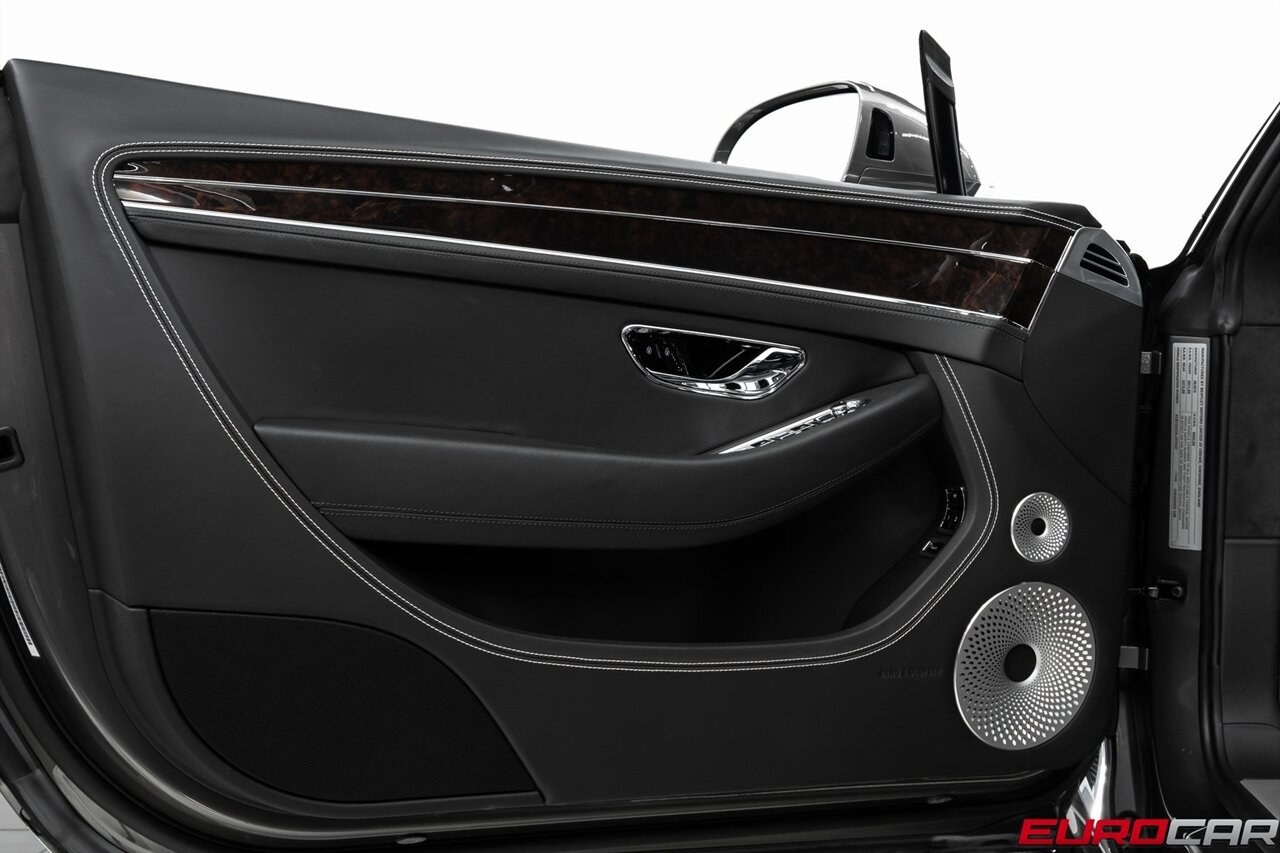 2020 Bentley Continental V8 *FRONT SEAT COMFORT SPEC*   - Photo 18 - Costa Mesa, CA 92626