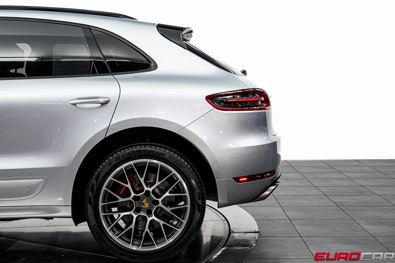 2015 Porsche Macan Turbo *PREMIUM PACKAGE PLUS * PANORAMIC ROOF*   - Photo 14 - Costa Mesa, CA 92626