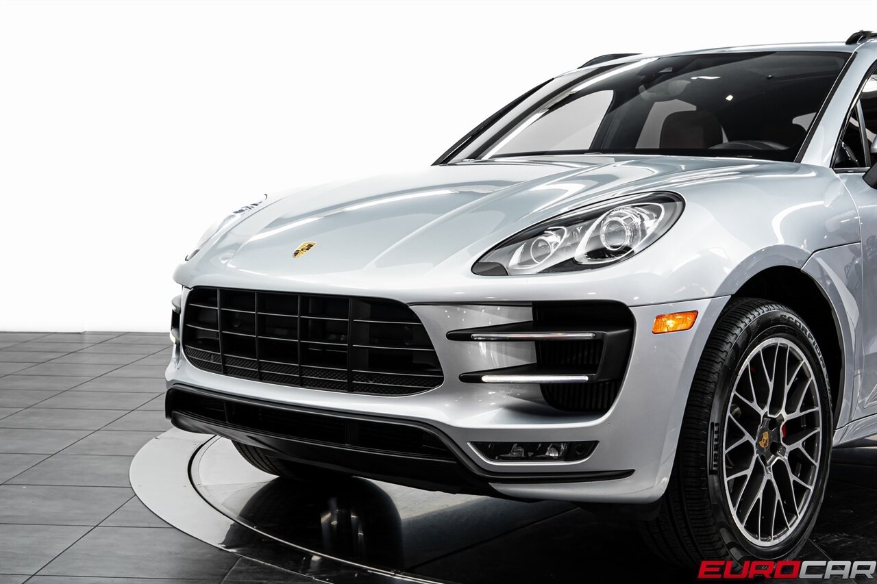 2015 Porsche Macan Turbo *PREMIUM PACKAGE PLUS * PANORAMIC ROOF*   - Photo 12 - Costa Mesa, CA 92626