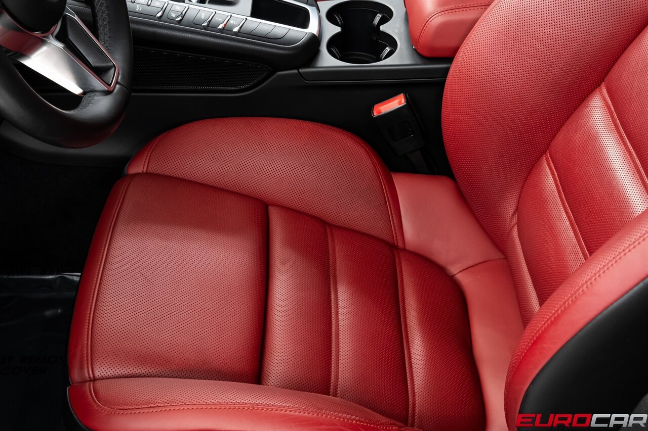 2015 Porsche Macan Turbo *PREMIUM PACKAGE PLUS * PANORAMIC ROOF*   - Photo 43 - Costa Mesa, CA 92626