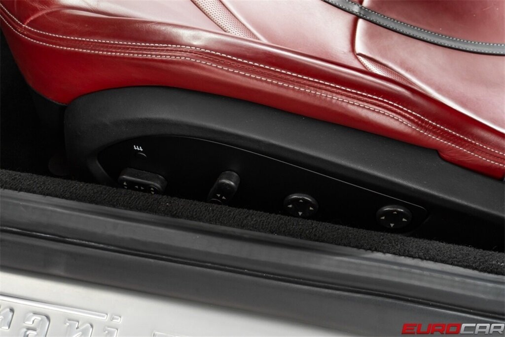 2019 Ferrari 812 Superfast  *FERRARI HISTORICAL PAINT * CARBON FIBER* - Photo 43 - Costa Mesa, CA 92626